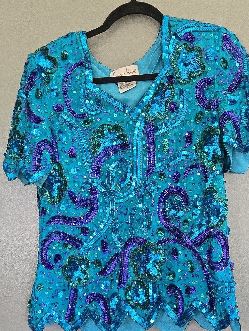 Laurence Kazar Turquoise Sequin & Bead V-Neck Embellished Top
